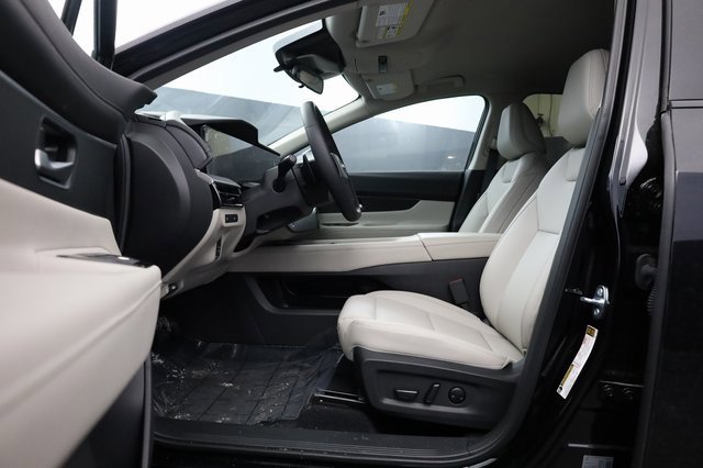 Certified 2025 Nissan Murano SV w/ Cargo Package image 11