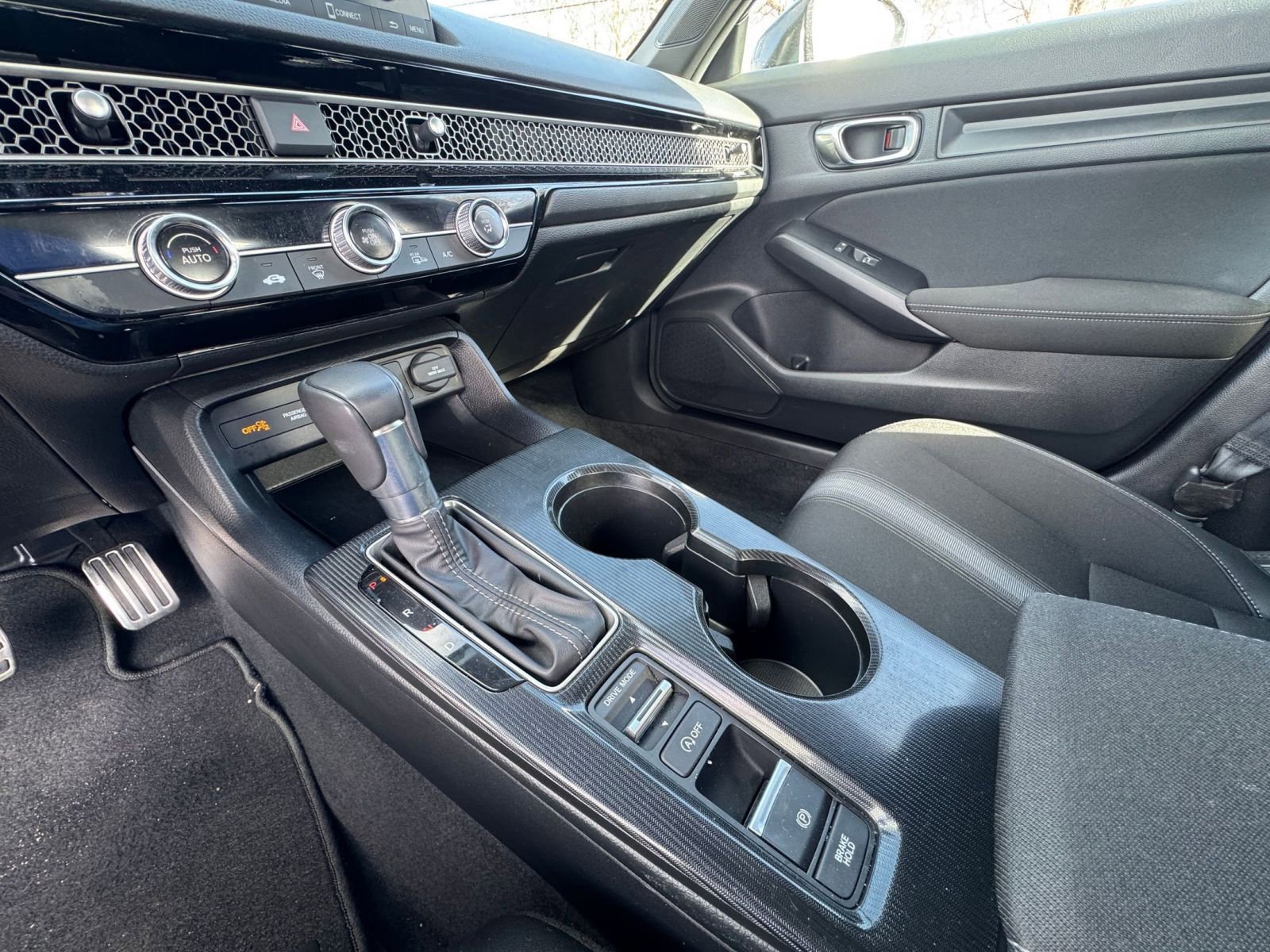 Used 2025 Honda Civic Sport image 39