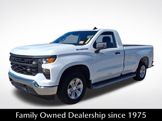 Used 2025 Chevrolet Silverado 1500 W/T RWD image 3