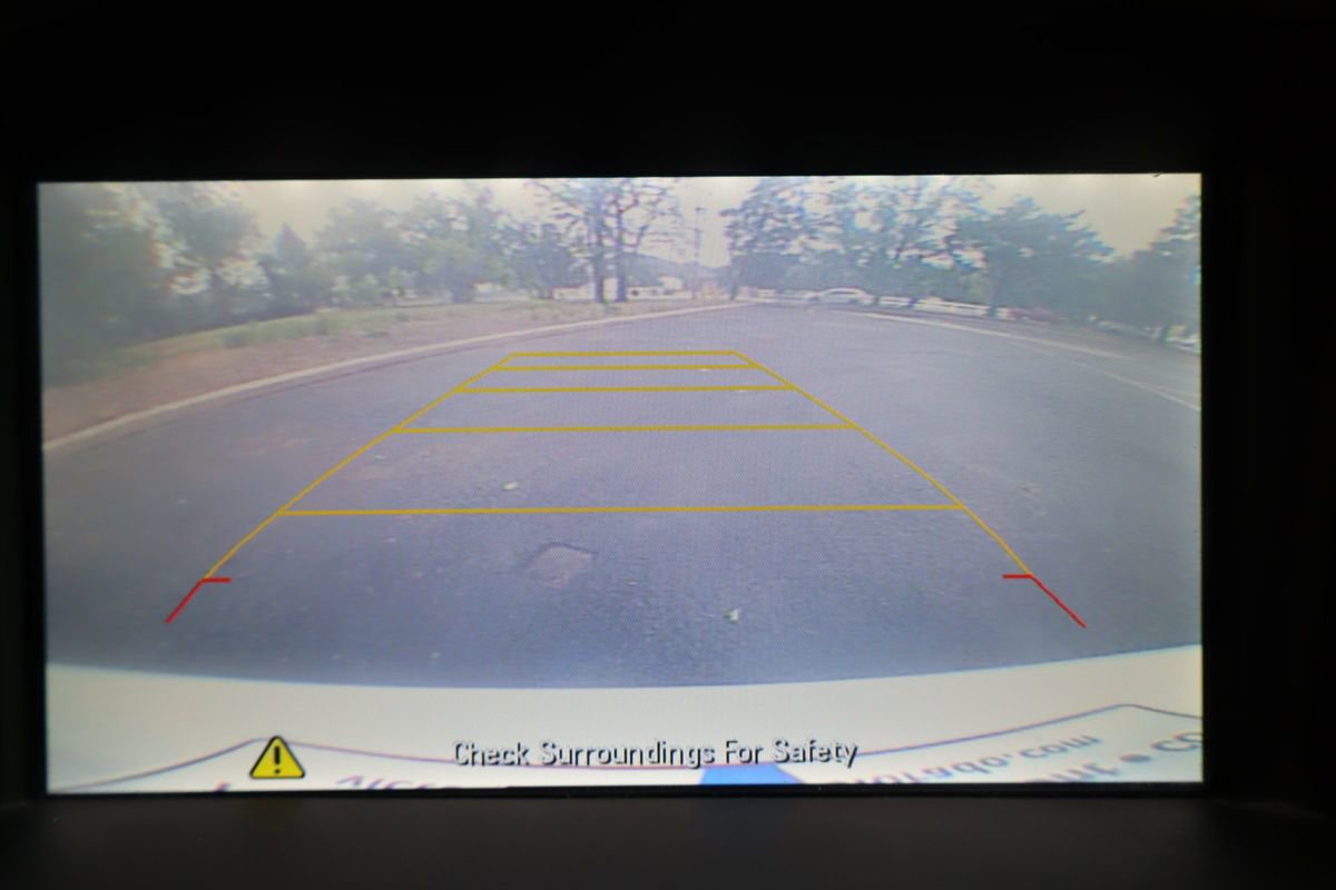 Used 2015 Chevrolet Cruze Diesel FWD image 36
