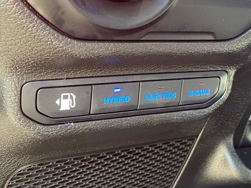 Used 2023 Jeep Wrangler Unlimited Sahara w/ Cold Weather Group image 14