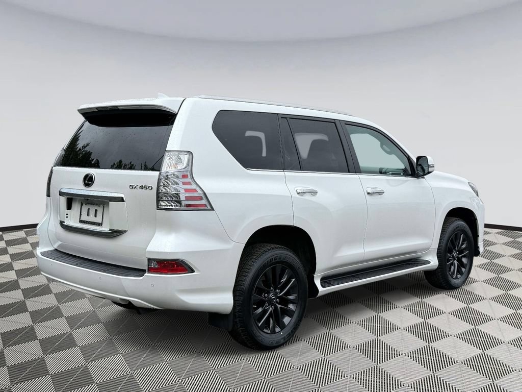 Used 2023 Lexus GX 460 Premium w/ Premium Package AWD/4WD image 2