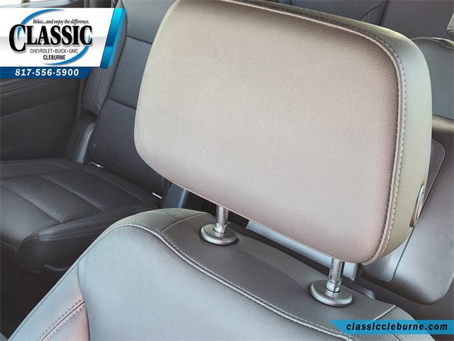 Used 2022 Chevrolet Suburban Z71 w/ Z71 Off-Road Package image 14