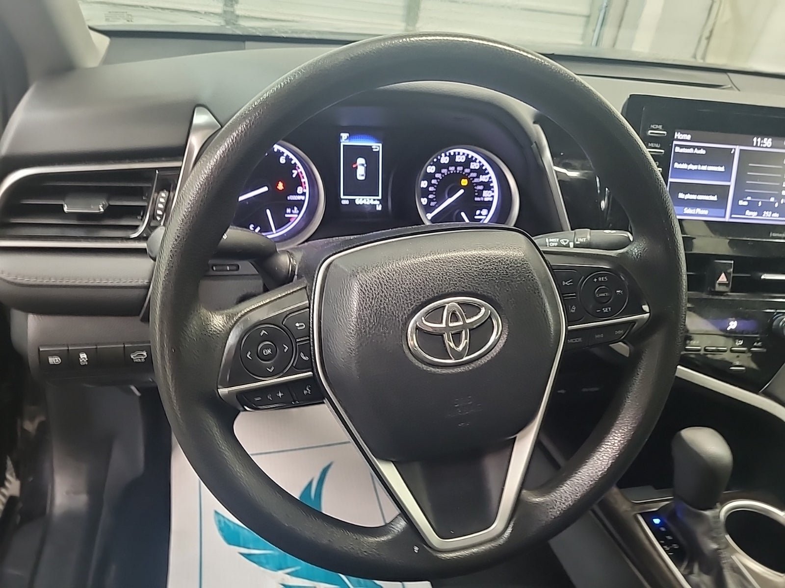 Used 2022 Toyota Camry LE FWD image 14