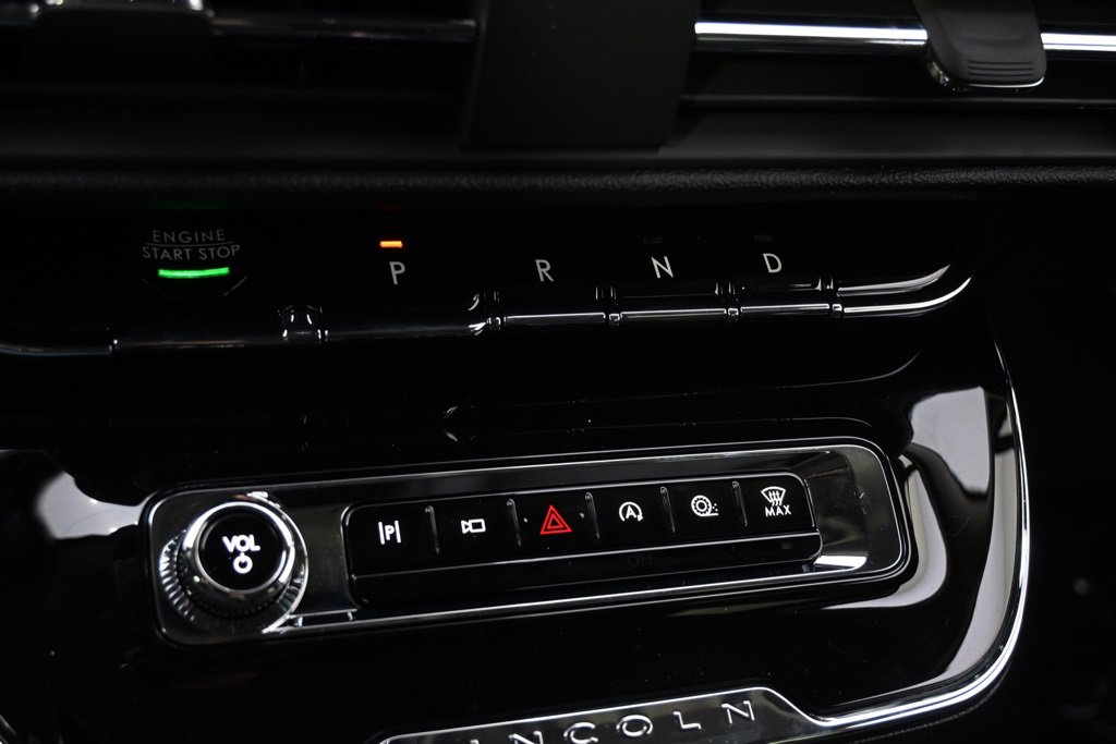 New 2026 Lincoln Corsair Reserve w/ Jet Appearance Package image 30