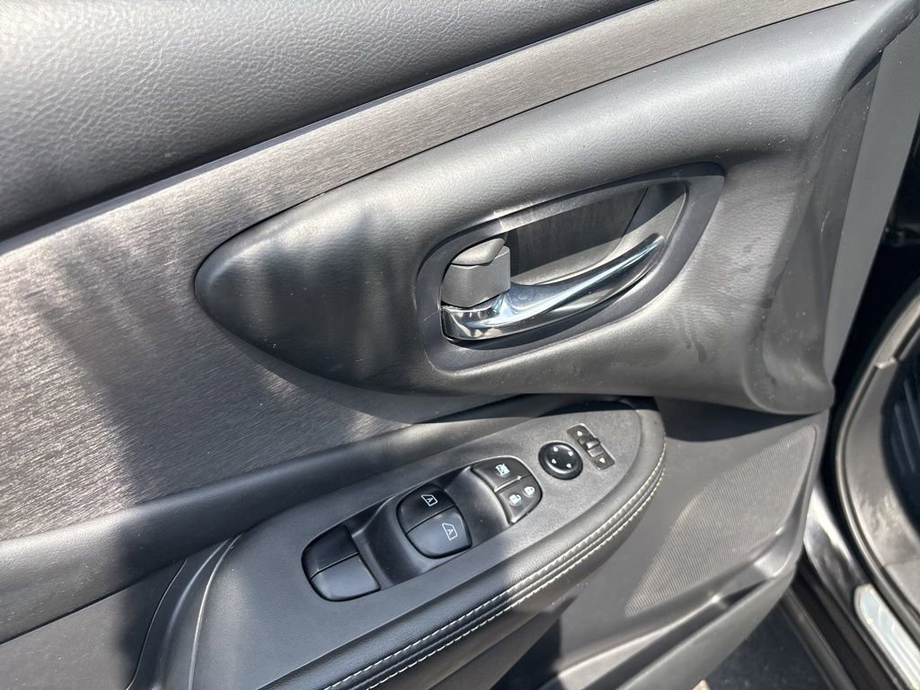 Used 2020 Nissan Murano S w/ Technology Package AWD/4WD image 19