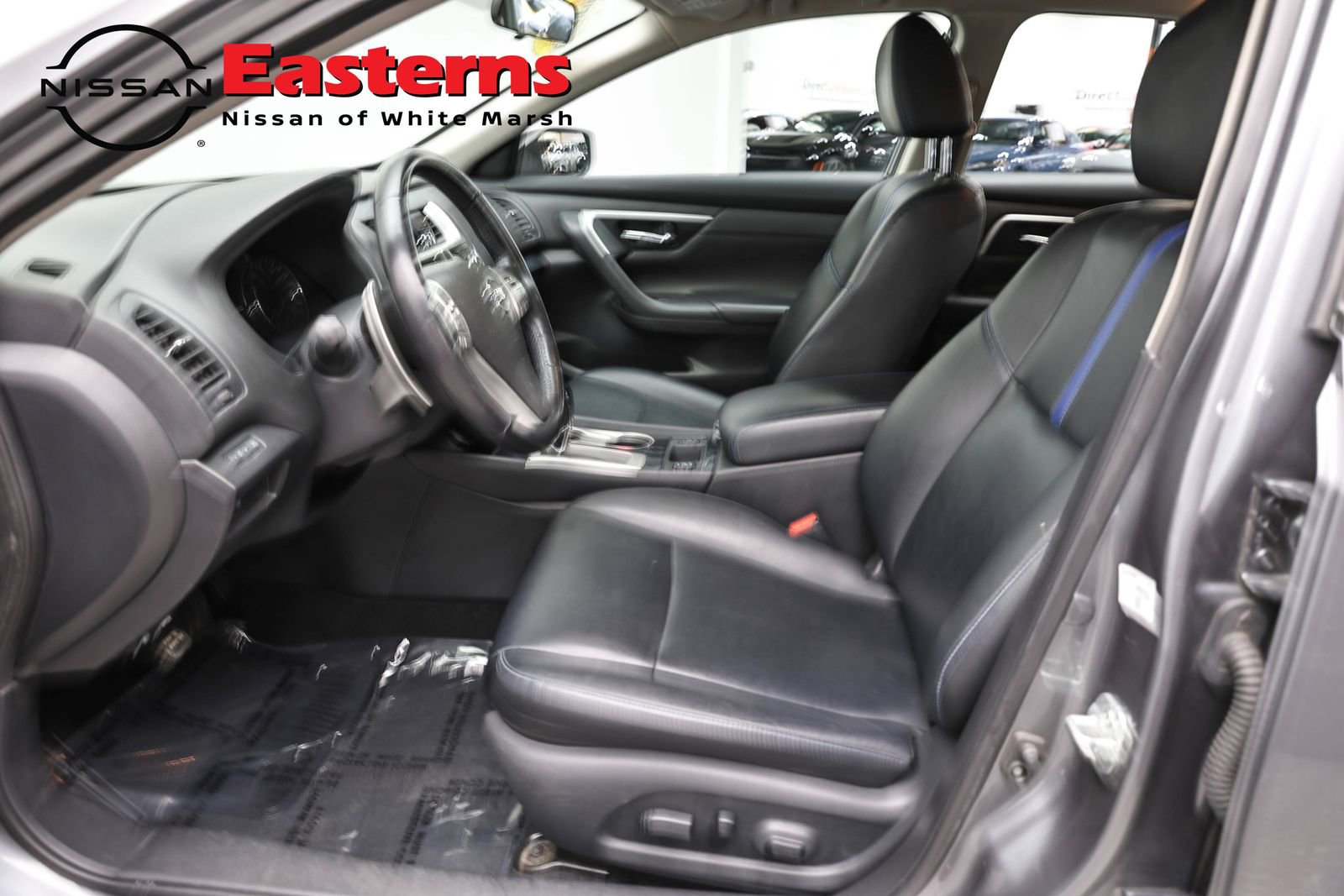 Used 2018 Nissan Altima 2.5 SR w/ SR Midnight Edition image 14