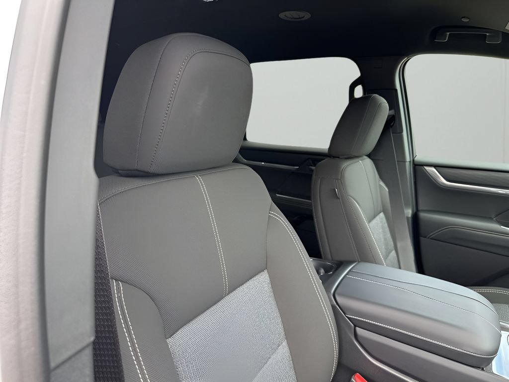 New 2026 GMC Acadia Elevation w/ Black Edition FWD image 18