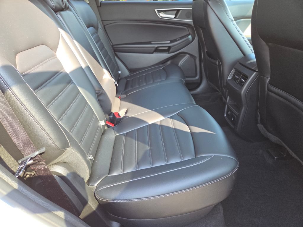 Used 2023 Ford Edge SEL w/ Convenience Package AWD/4WD image 29