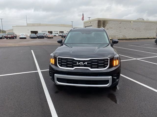 Used 2024 Kia Telluride S w/ S Sunroof Package image 2