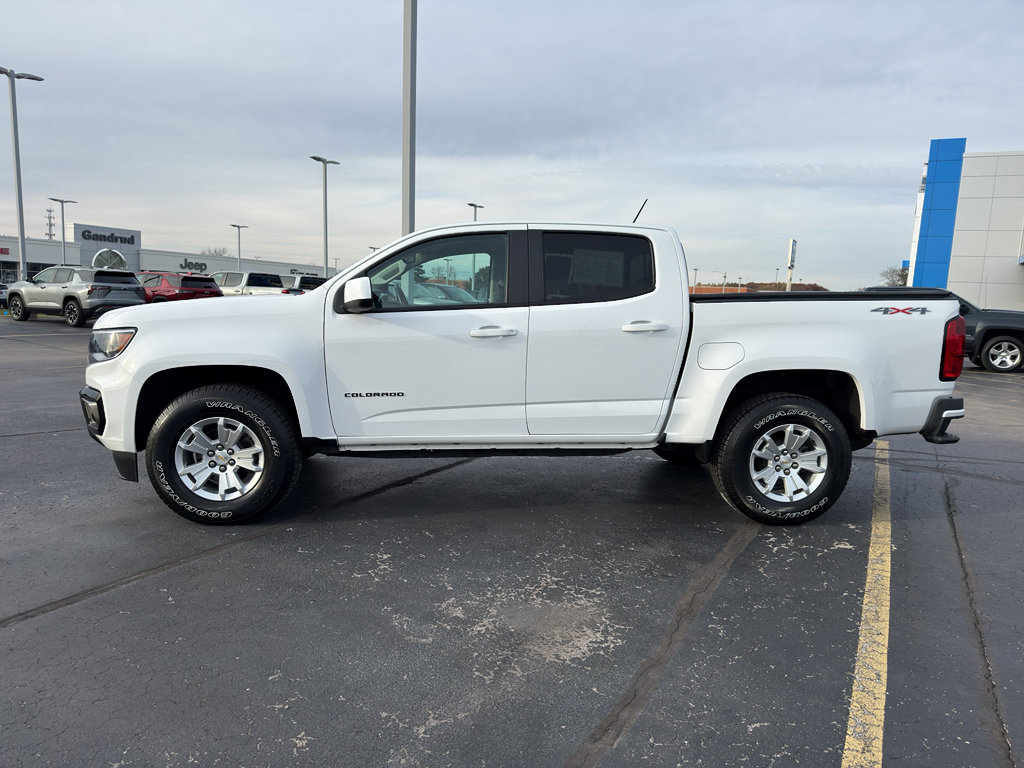 Used 2022 Chevrolet Colorado LT w/ LT Convenience Package image 6