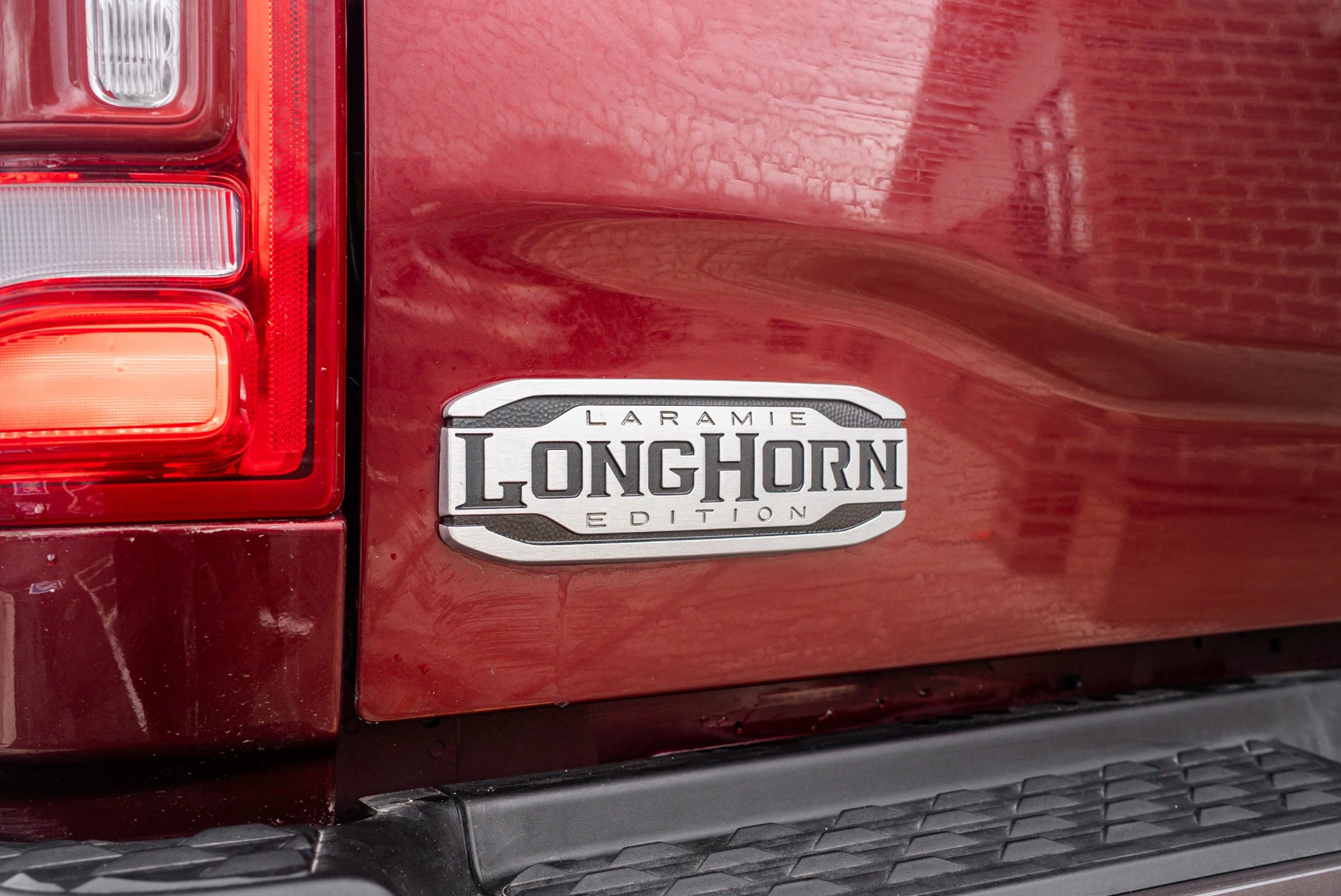 Used 2019 RAM 3500 Limited image 10