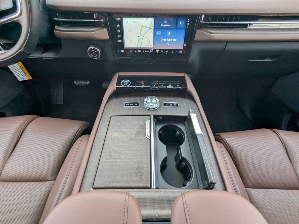 New 2026 Lincoln Navigator L Reserve AWD/4WD image 20
