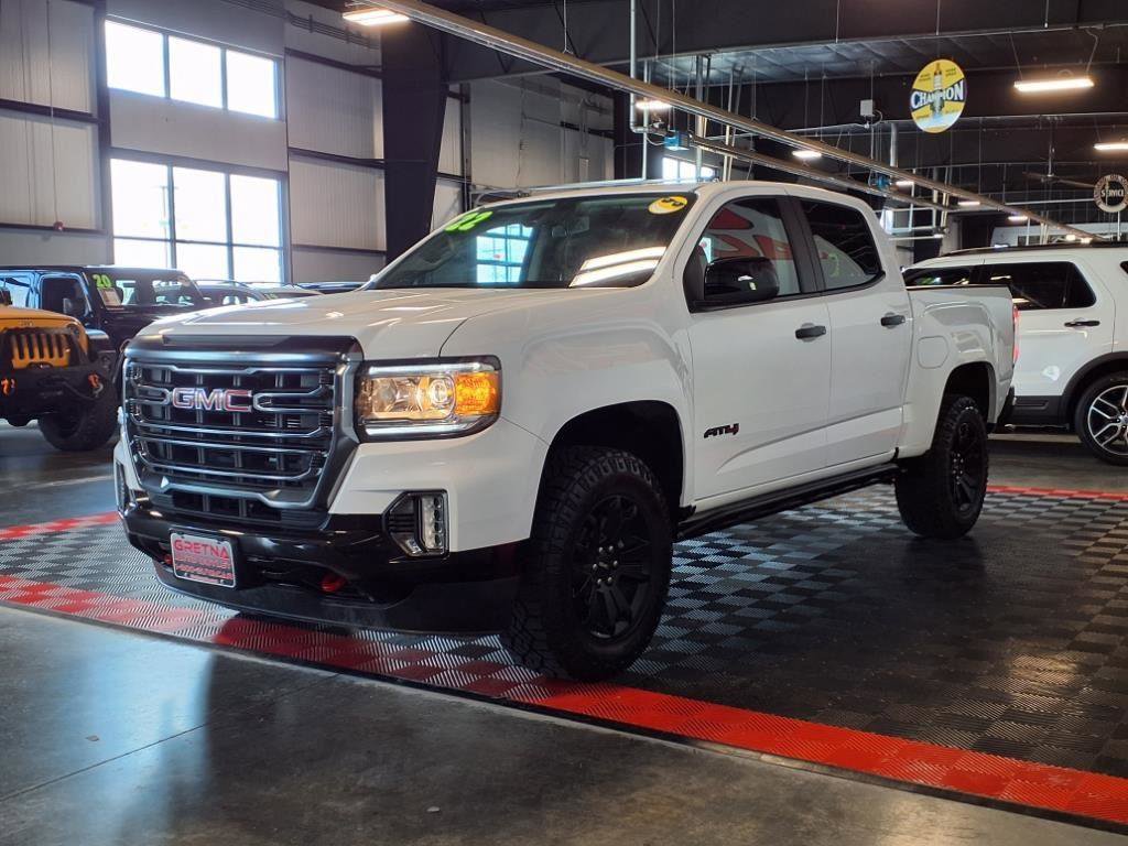 Used 2022 GMC Canyon AT4 image 3