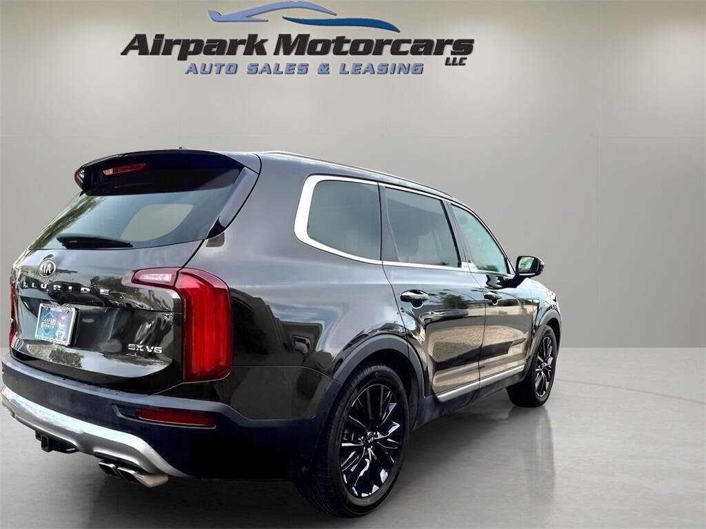 Used 2020 Kia Telluride SX w/ SX Prestige Package image 3
