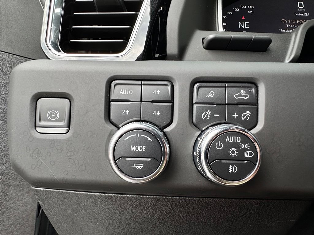Certified 2024 GMC Sierra 2500 Denali Ultimate w/ Snow Plow Prep/Camper Package AWD/4WD image 37
