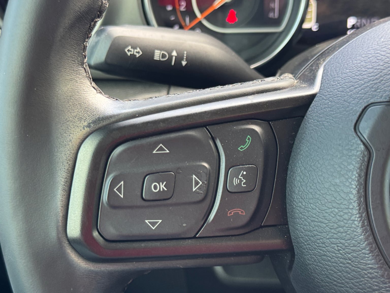Used 2022 Jeep Wrangler Sport AWD/4WD image 22