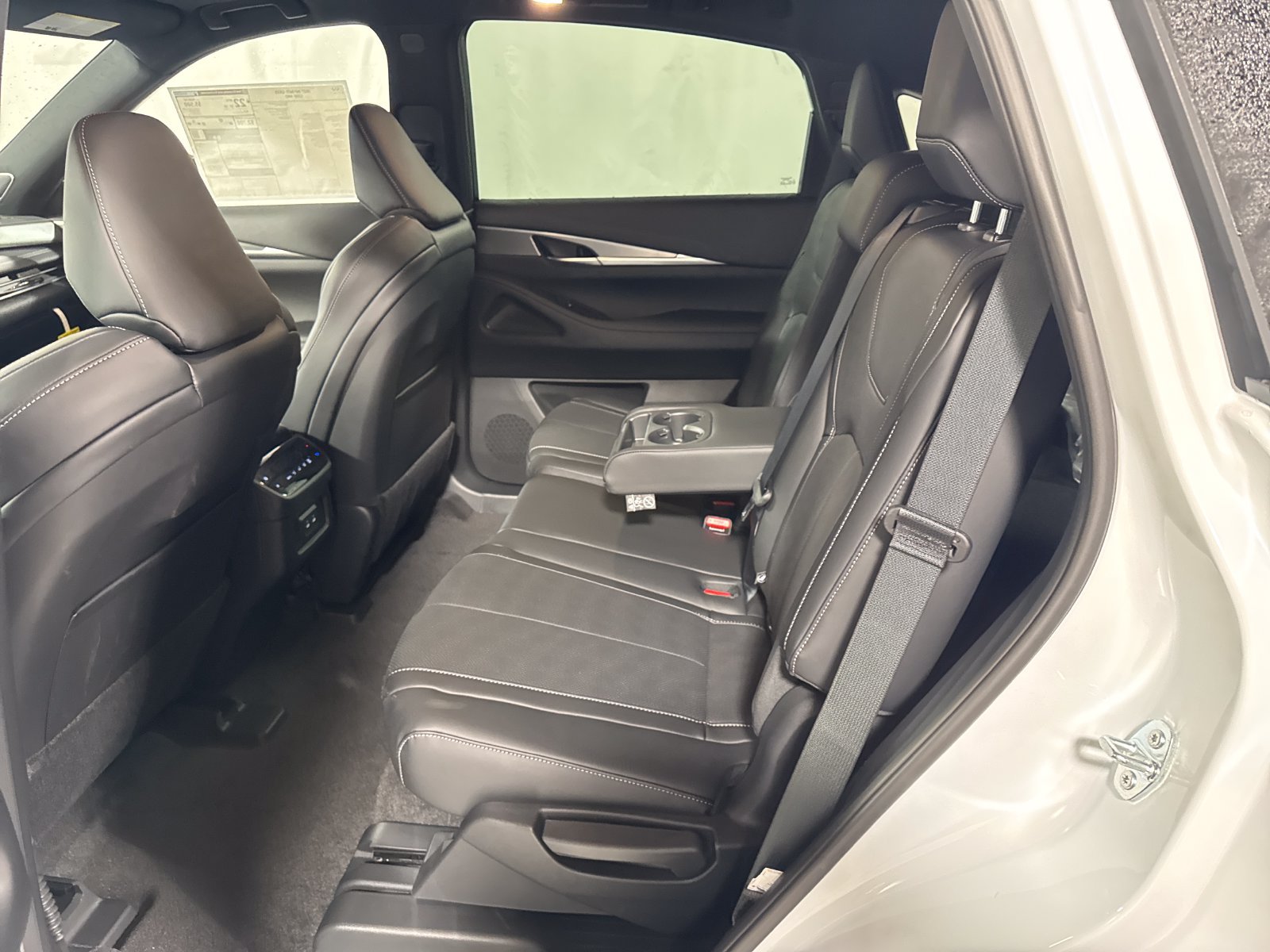 New 2027 INFINITI QX65 Luxe AWD/4WD image 5