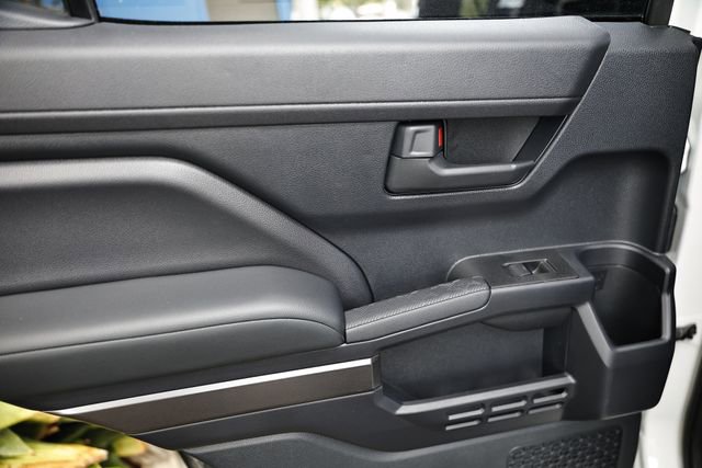 Used 2025 Toyota 4Runner SR5 image 23