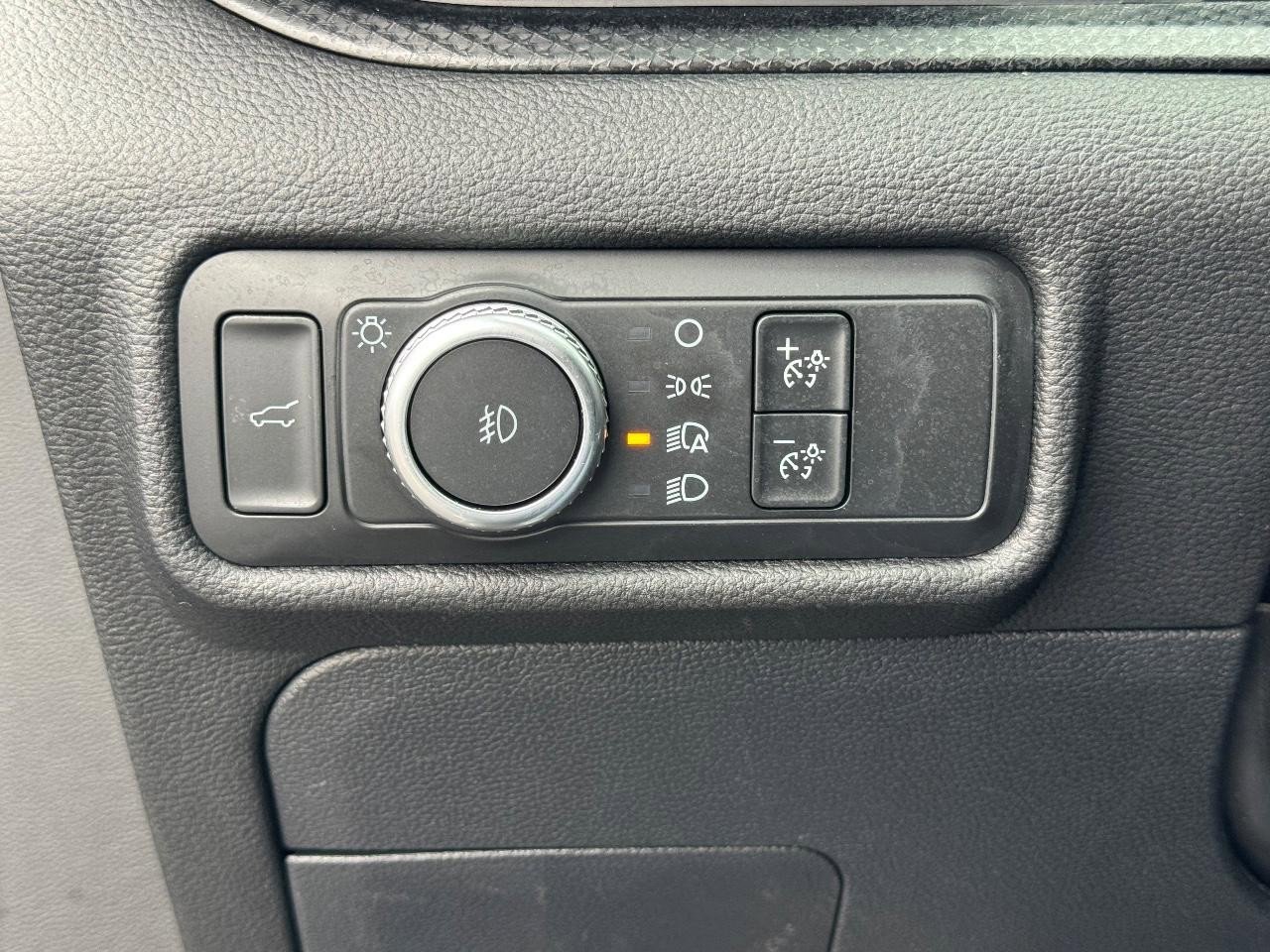 Used 2021 Ford Explorer ST w/ Equipment Group 401A image 24