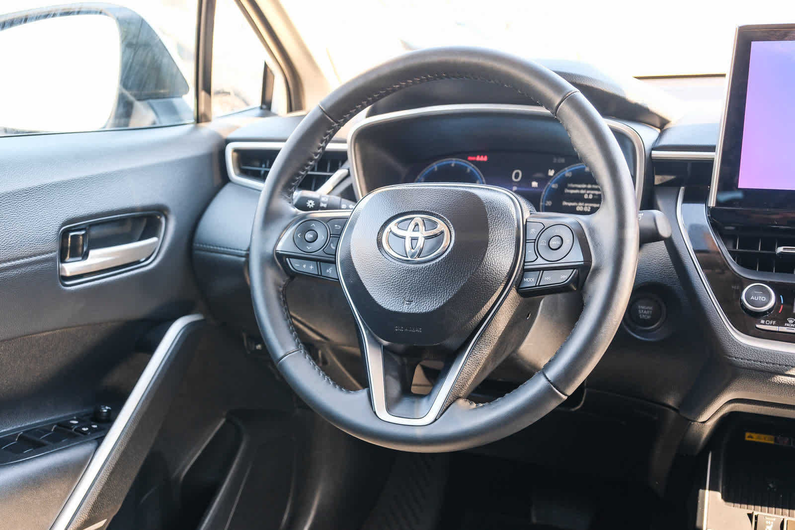 Certified 2026 Toyota Corolla Cross XLE w/ Convenience Package FWD image 17
