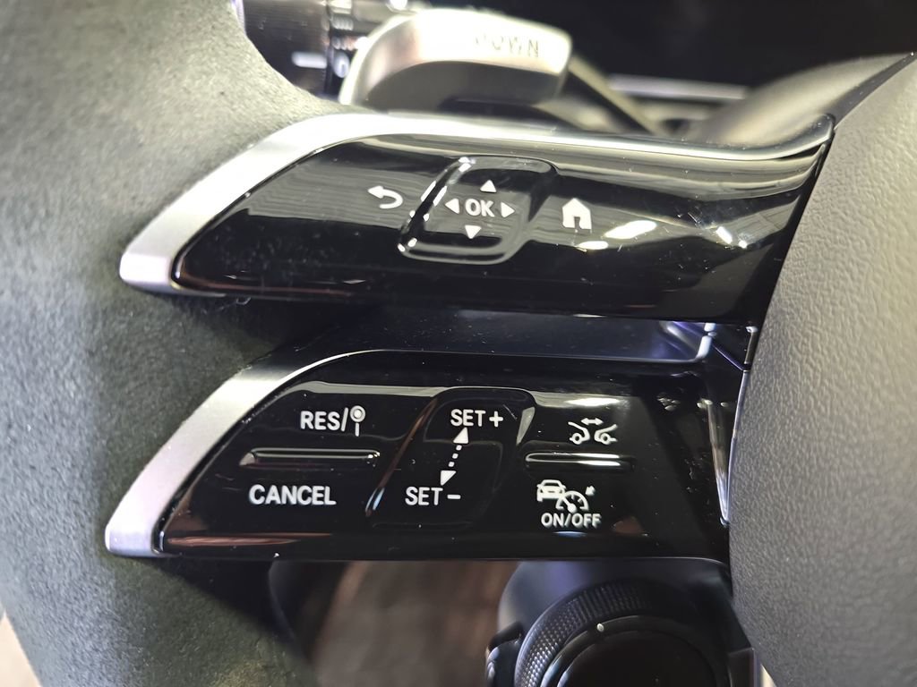 Used 2025 Mercedes-Benz C 36 AMG S image 21