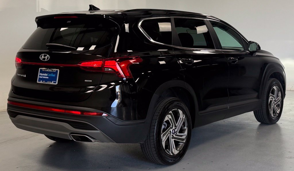 Certified 2023 Hyundai Santa Fe SE w/ Cargo Package AWD/4WD image 3