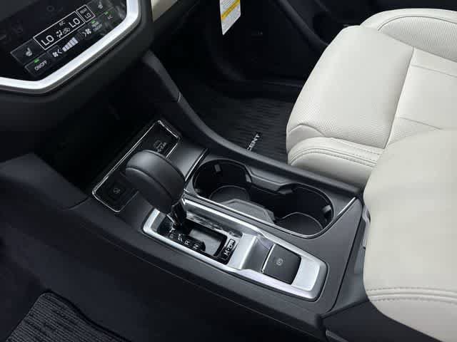 Used 2026 Subaru Ascent Limited AWD/4WD image 29
