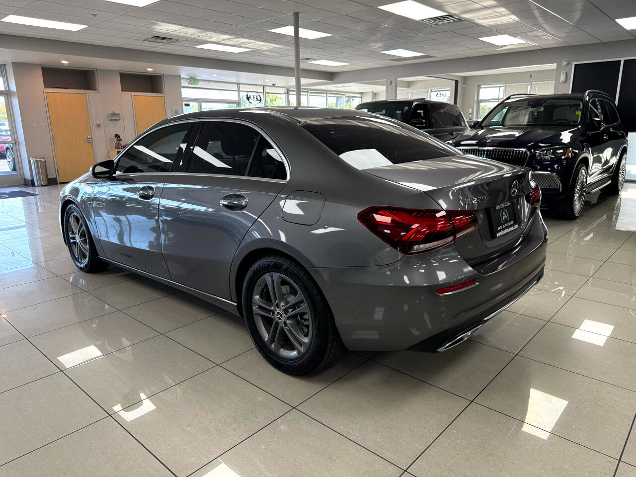 Used 2020 Mercedes-Benz A 220 w/ Premium Package image 7