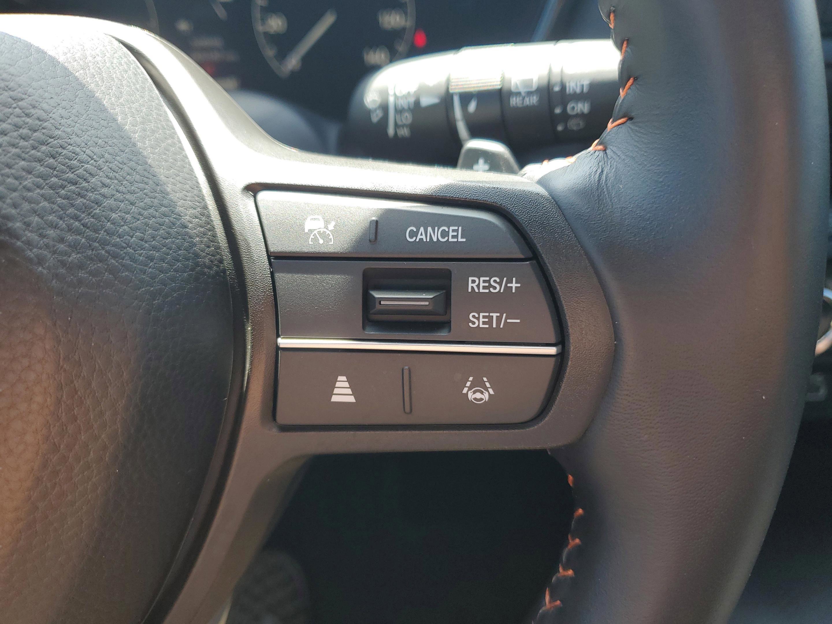 Certified 2025 Honda CR-V Sport image 12