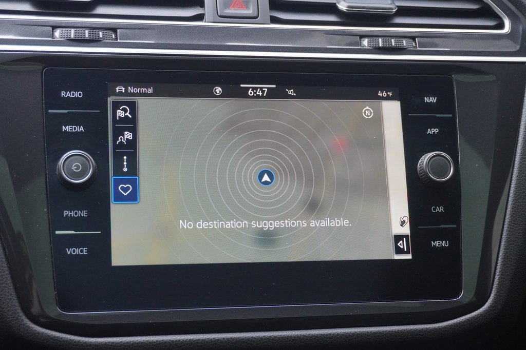 Used 2021 Volkswagen Tiguan SEL Premium R-Line image 28