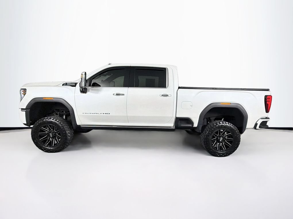 Used 2024 GMC Sierra 2500 Denali Ultimate AWD/4WD image 6