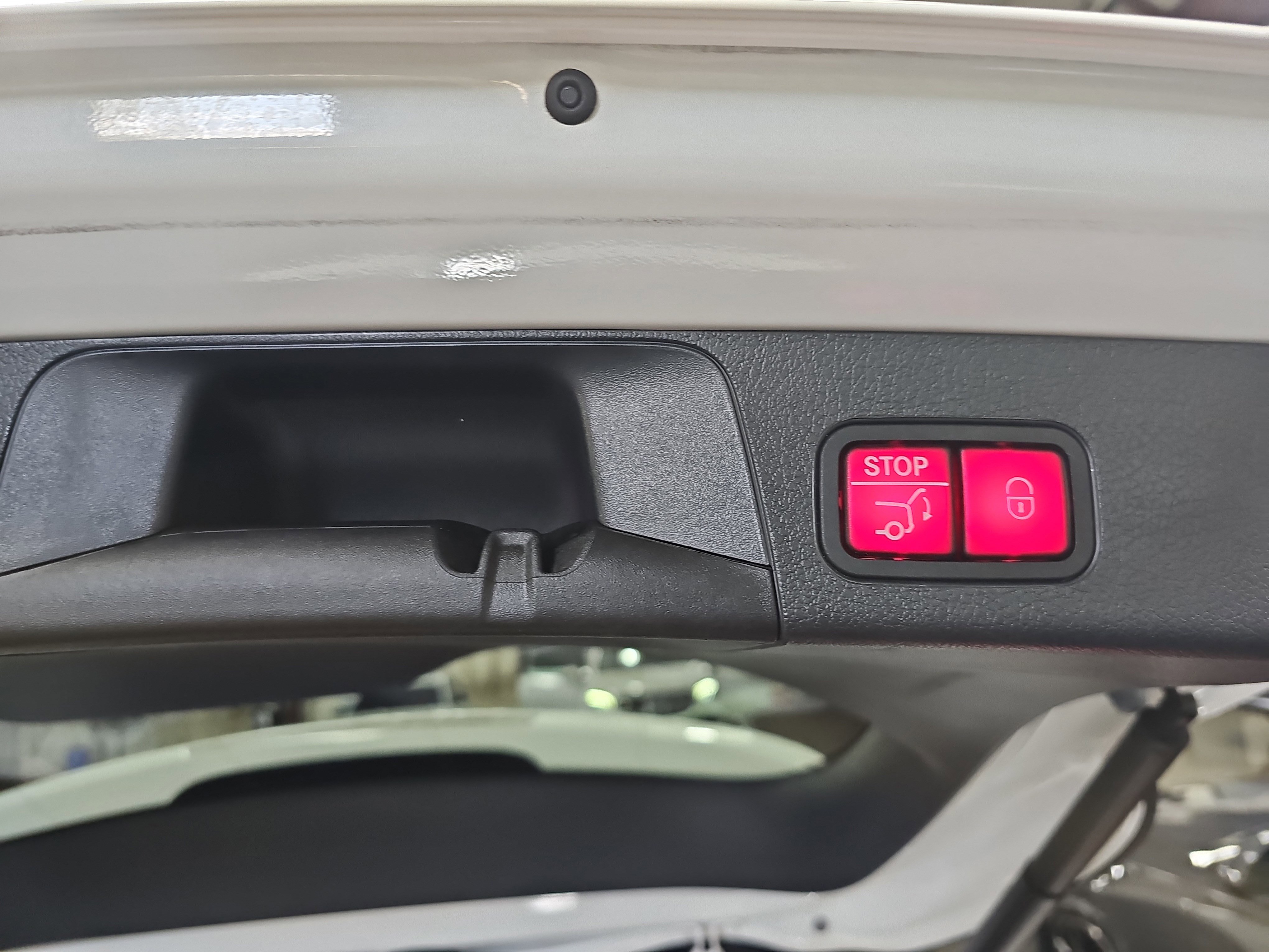 Certified 2023 Mercedes-Benz GLB 250 image 14