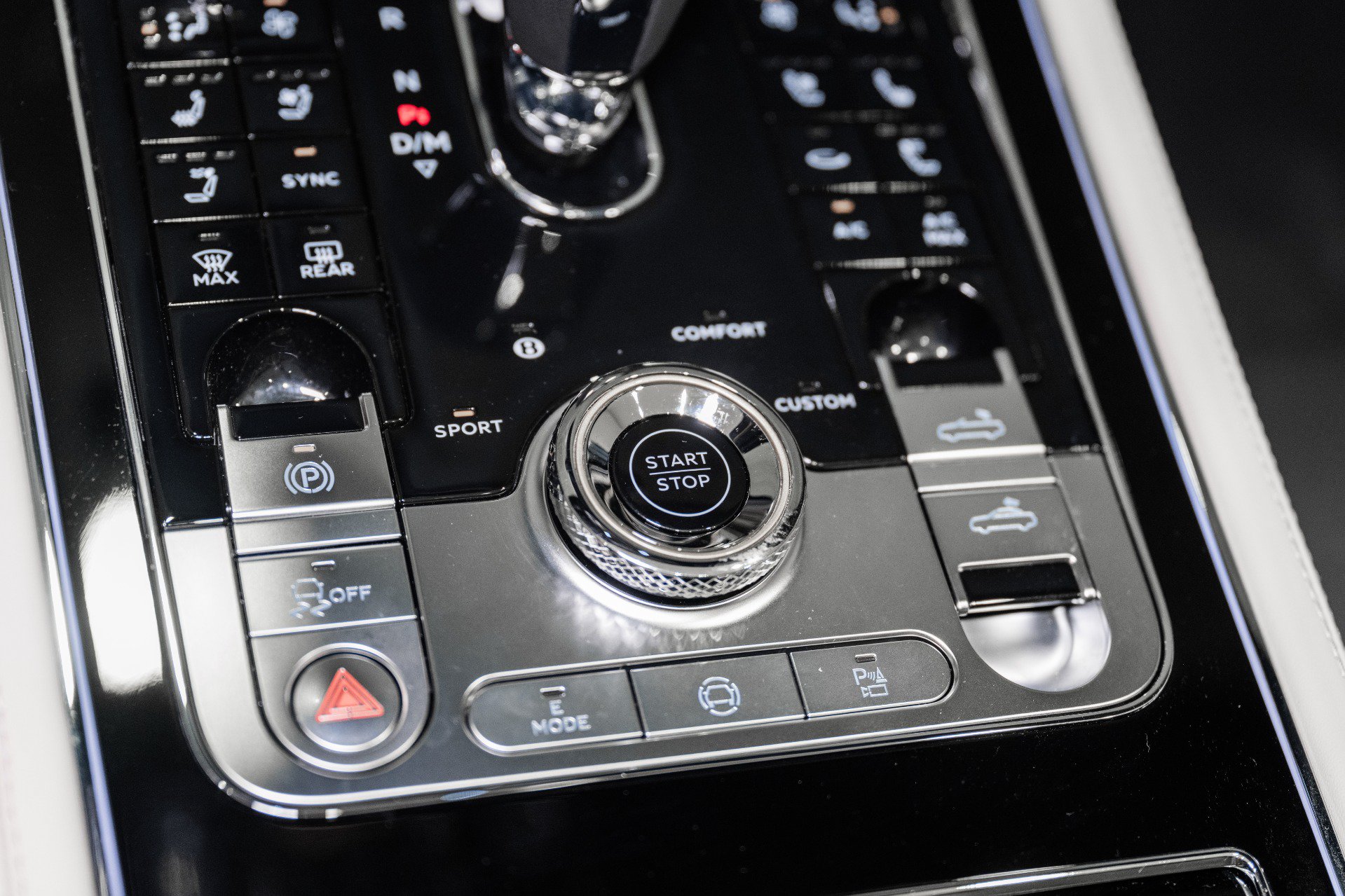 New 2026 Bentley Continental GTC AWD/4WD image 42