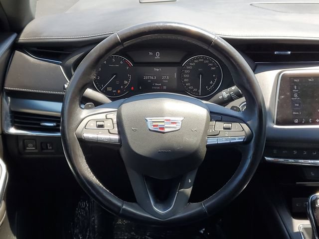 Used 2022 Cadillac XT4 Premium Luxury w/ Safety Alert Package AWD/4WD image 37