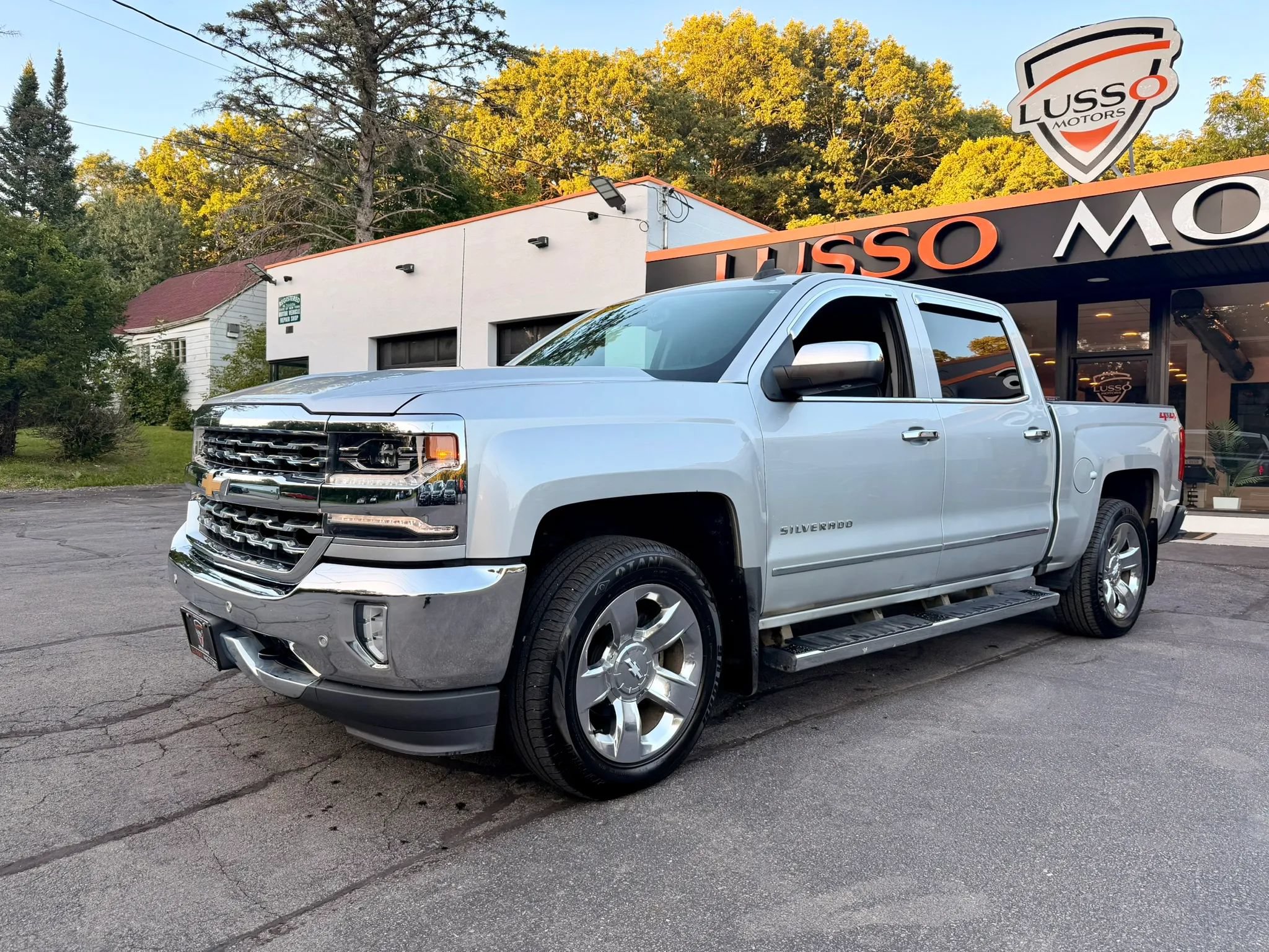 Used 2018 Chevrolet Silverado 1500 LTZ w/ Sport Package AWD/4WD image 3