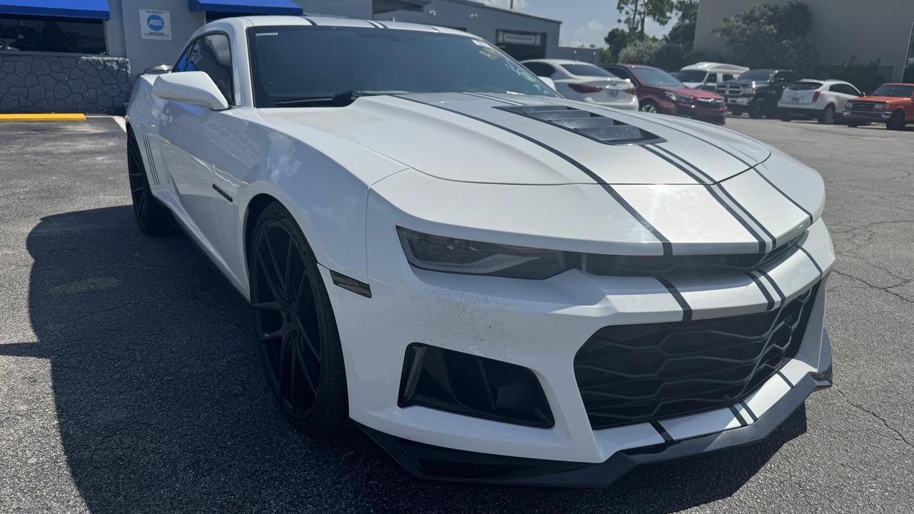 Used 2014 Chevrolet Camaro SS w/ RS Package RWD image 1