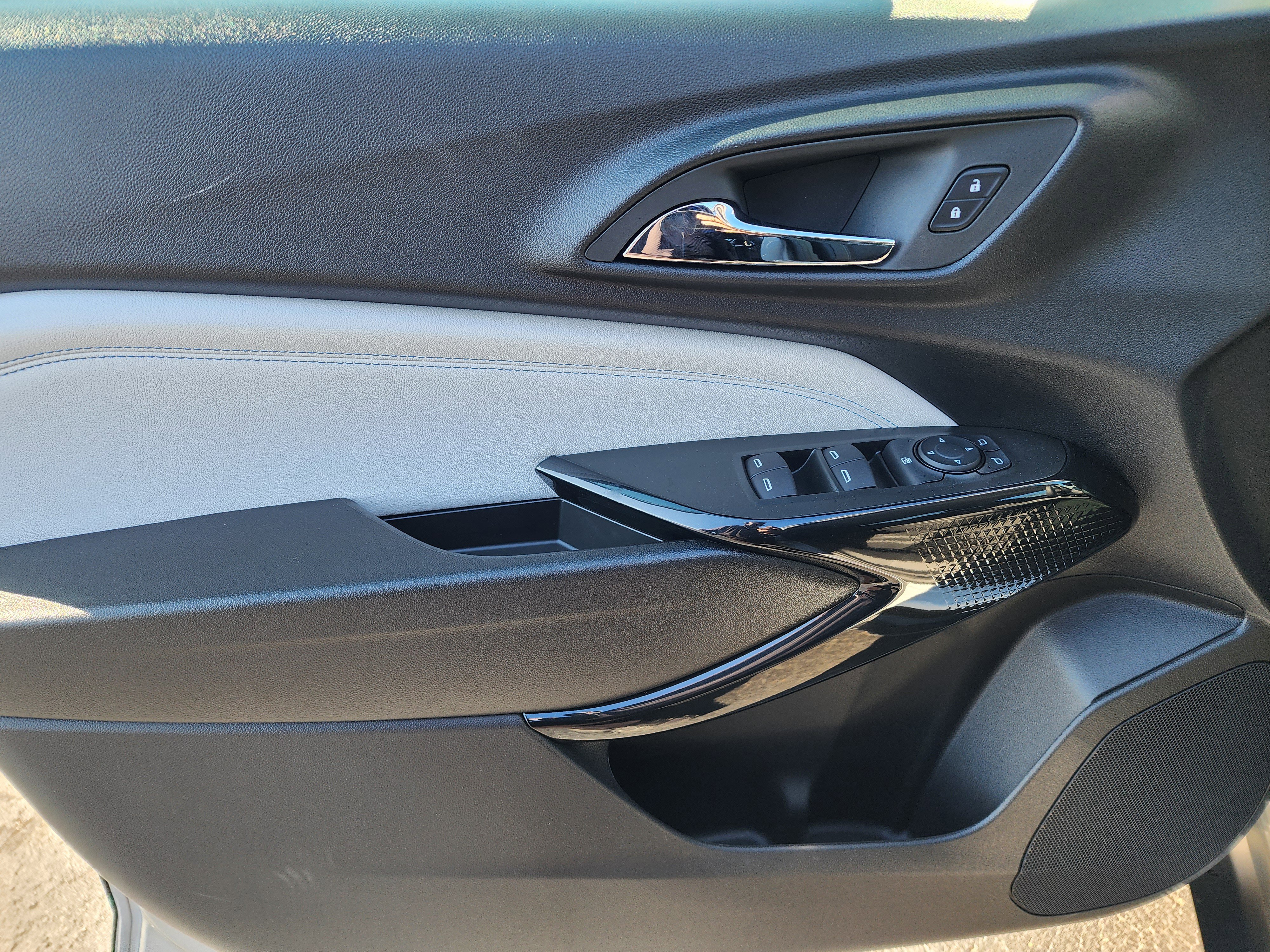 New 2026 Chevrolet Trax LT w/ Driver Confidence Package image 23