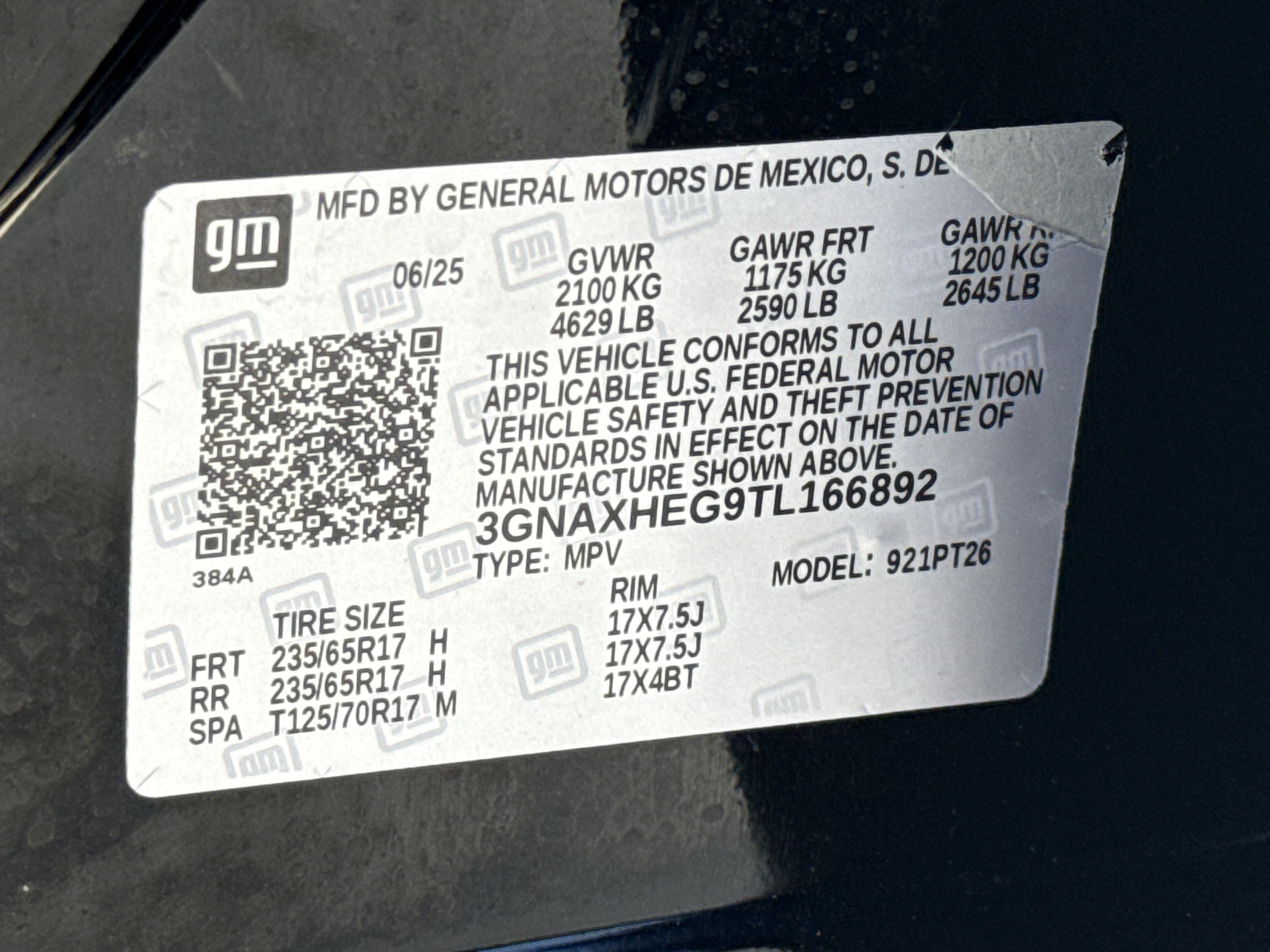 Used 2026 Chevrolet Equinox LT FWD image 34
