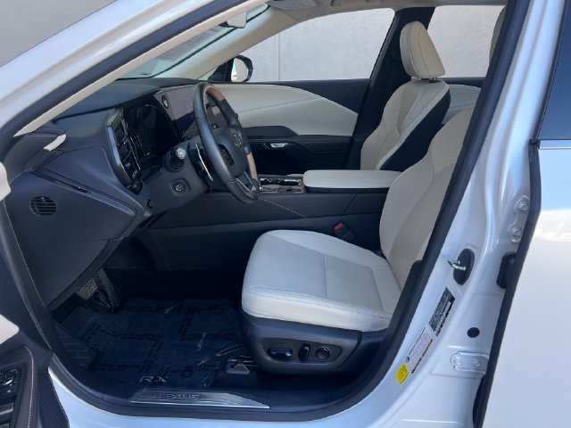 Used 2024 Lexus RX 350 Premium w/ Accessory Package (Z1) FWD image 28