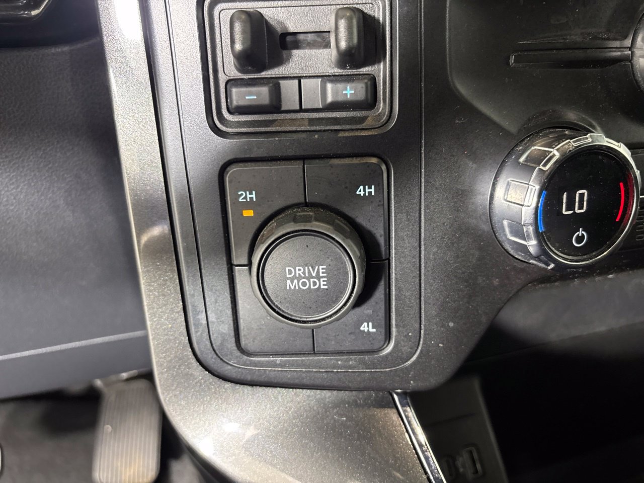 Used 2021 Ford F150 XLT w/ Equipment Group 302A High AWD/4WD image 18