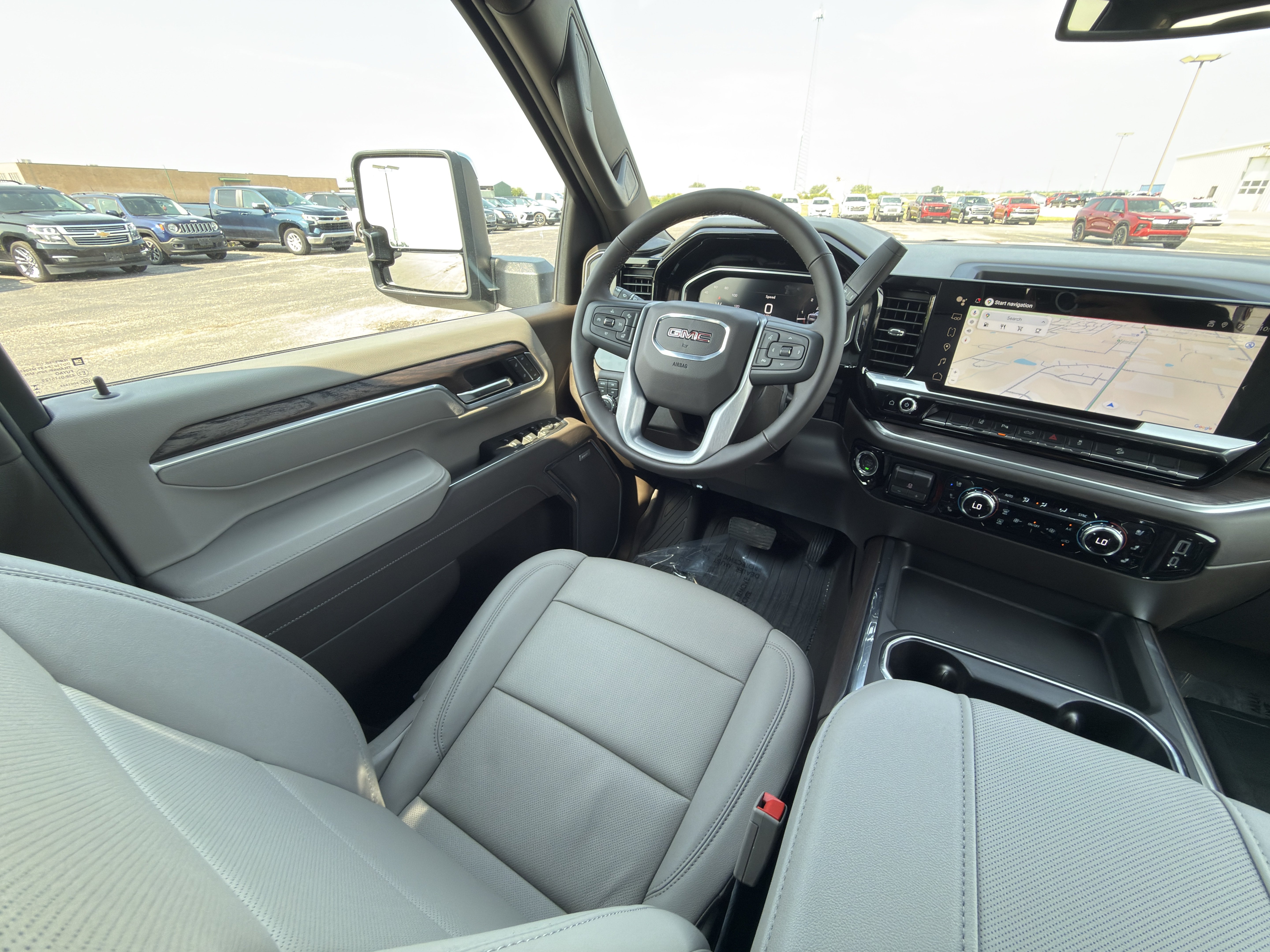 New 2026 GMC Sierra 2500 SLT w/ SLT Premium Package AWD/4WD image 21