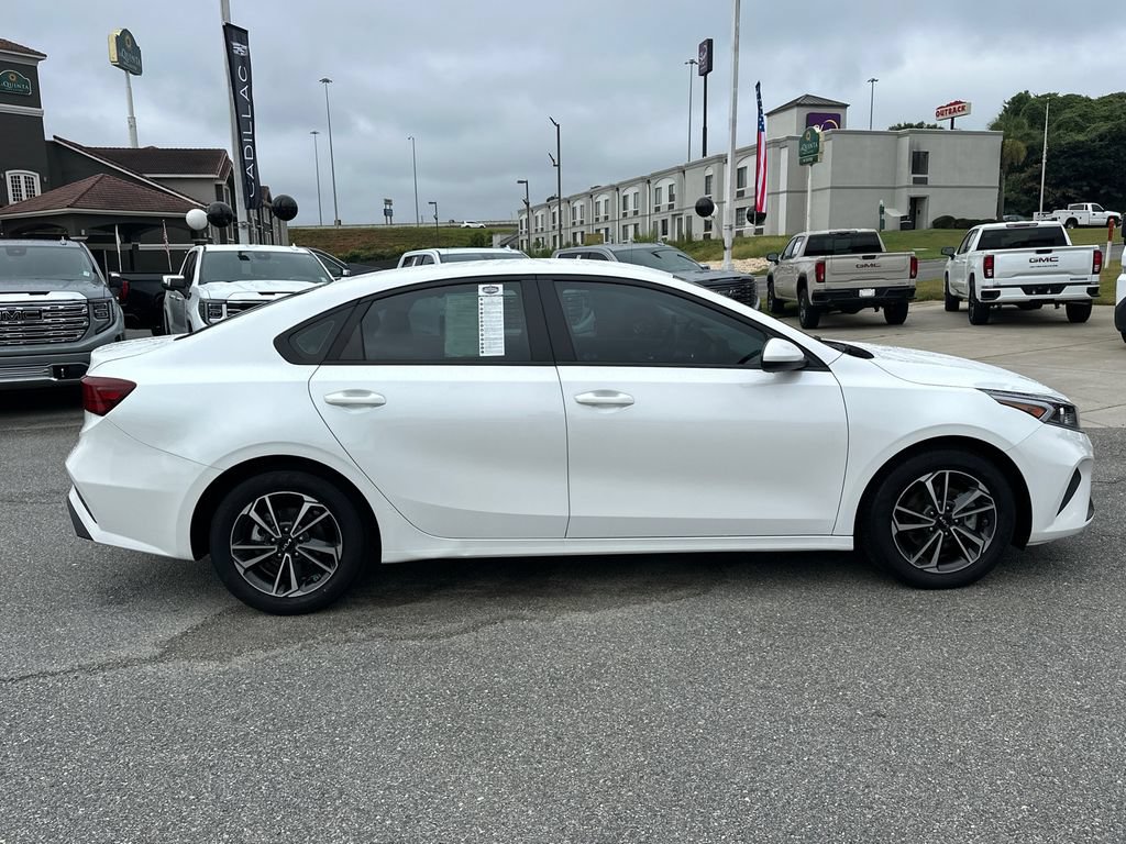 Certified 2024 Kia Forte LXS FWD image 8