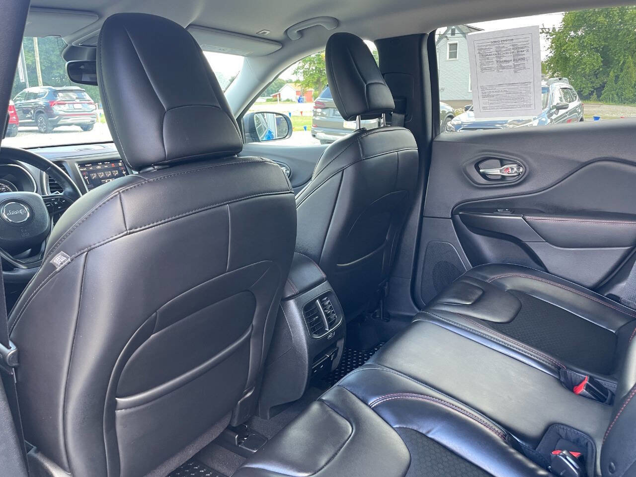 Used 2019 Jeep Cherokee Trailhawk w/ Cold Weather Group image 22