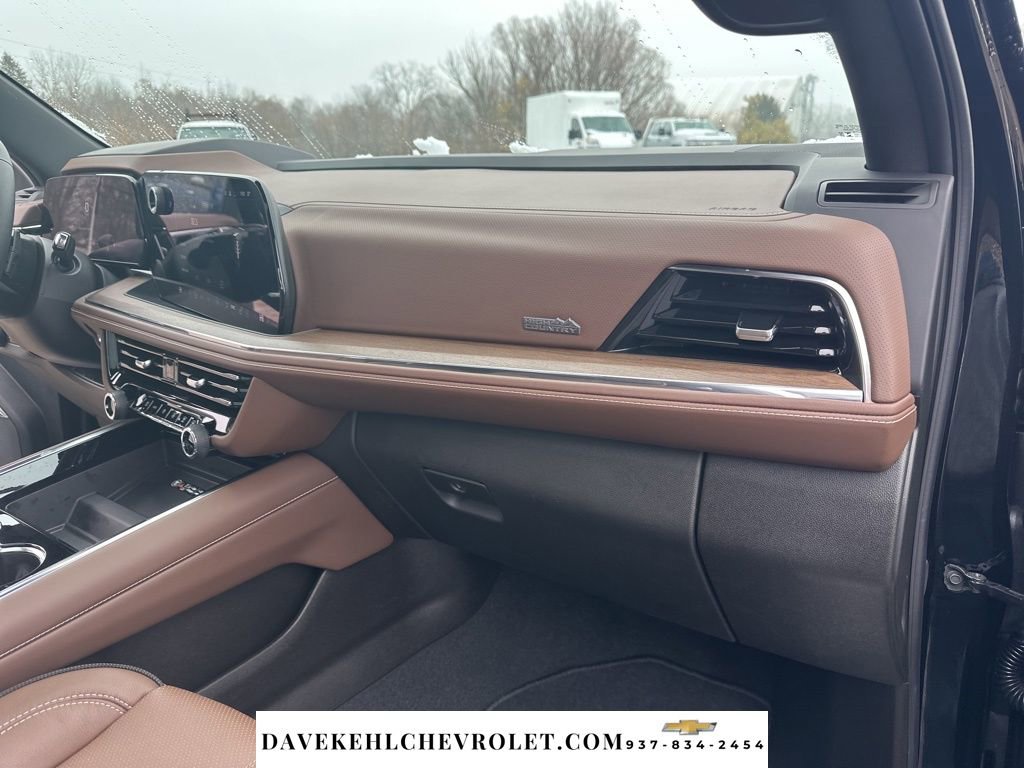 Used 2025 Chevrolet Tahoe High Country w/ Sun And Tow Package image 26