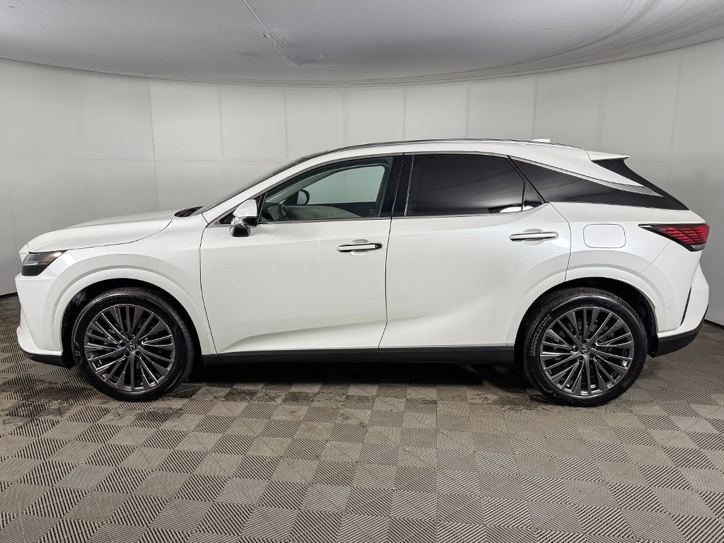 Used 2025 Lexus RX 450h AWD w/ Convenience Package image 18
