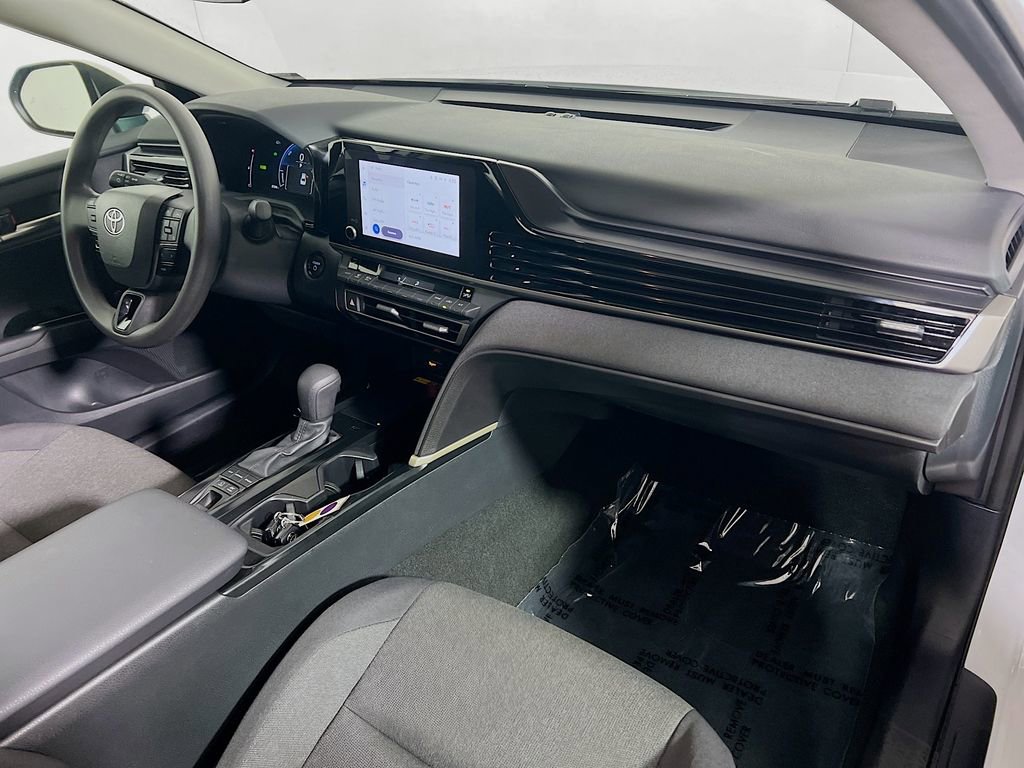 Certified 2025 Toyota Camry LE AWD/4WD image 26