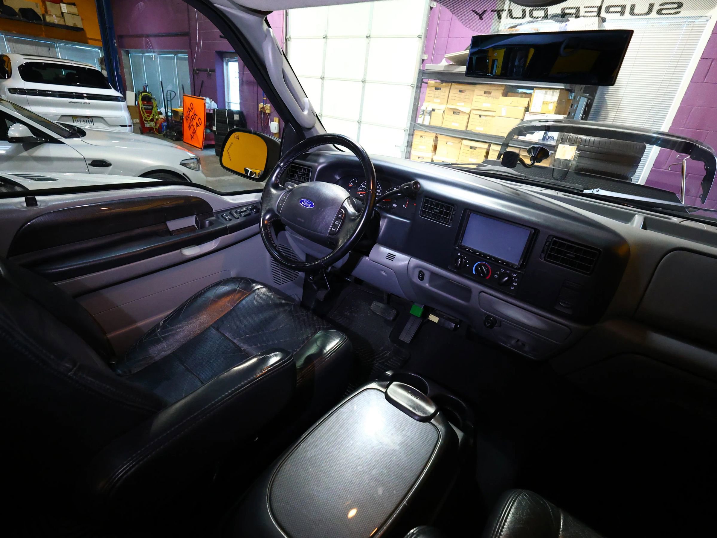 Used 2003 Ford F350 XLT image 44