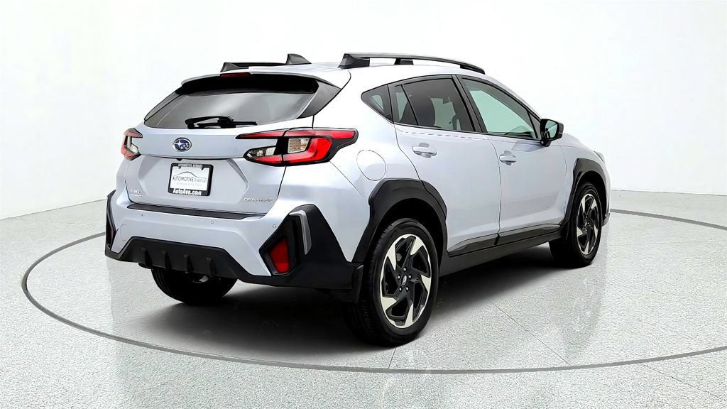 Used 2024 Subaru Crosstrek 2.5i Limited w/ Crosstrek Mirror Package AWD/4WD image 5