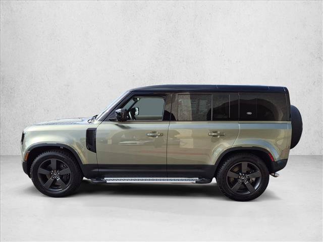 Used 2024 Land Rover Defender 110 SE AWD/4WD image 9